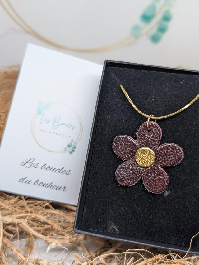 Collier baby Marguerite bordeaux doré 