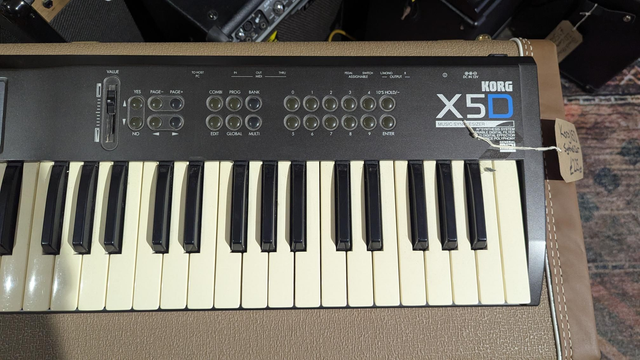 Korg X5D 