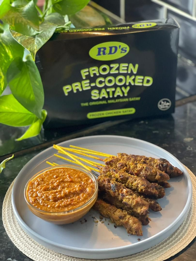 Frozen Chicken Satay and 2 Peanut Sauce Combo 