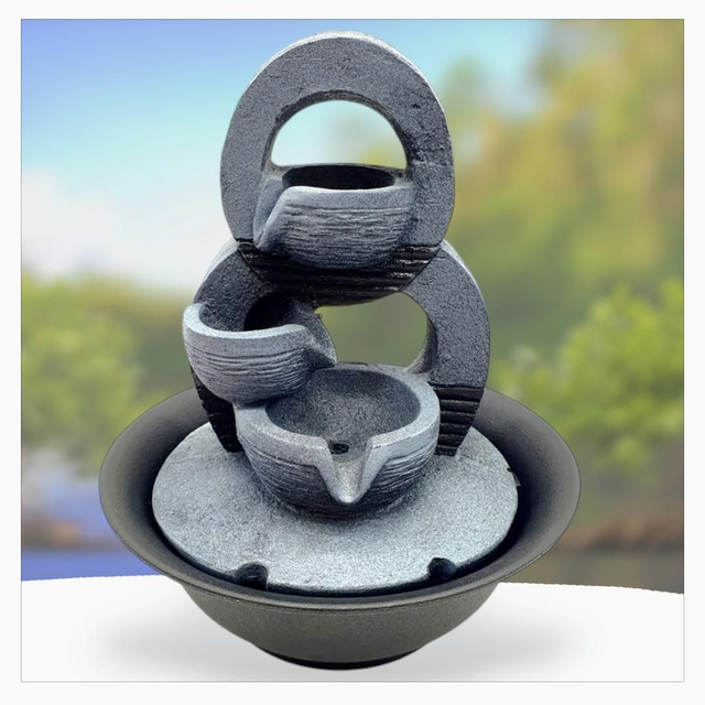 "Double anneaux" - Fontaine en résine 29 cm 