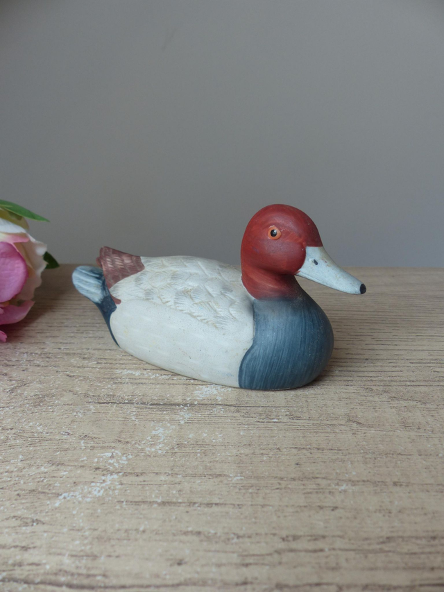 Figurine Canard Fuligul Miloin biscuit peint à la main fabriqué à Taïwan Vintage