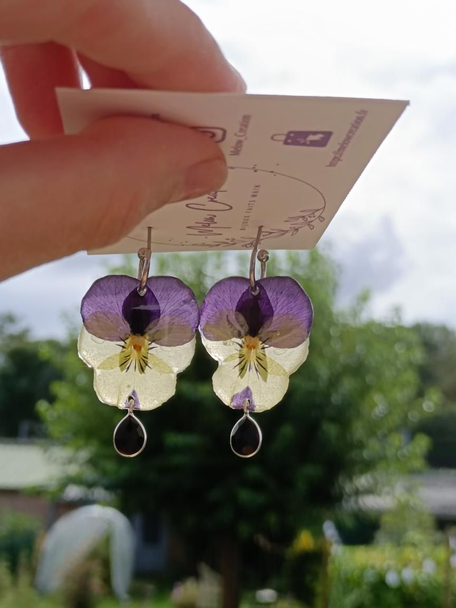 Boucles Pensées Violet/Jaune & Strass Noir