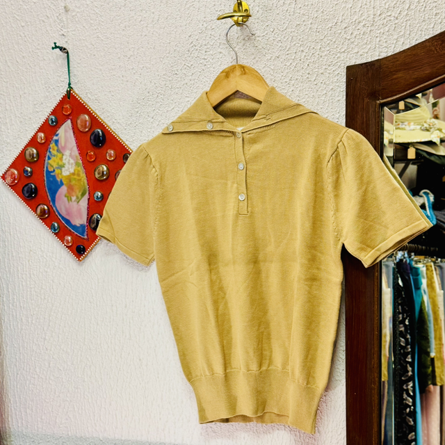 Polo com Botões na Gola