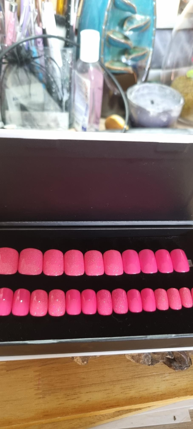 Rose Fluo pailleté Carré S