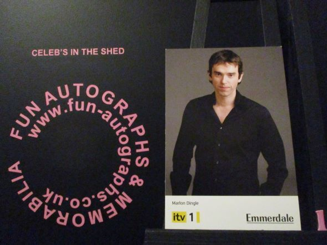 Mark Charnock (Marlon Dingle) Original Emmerdale Yellow &amp; Black Itv1 Logo Cast Card (1)(SEE PIC)