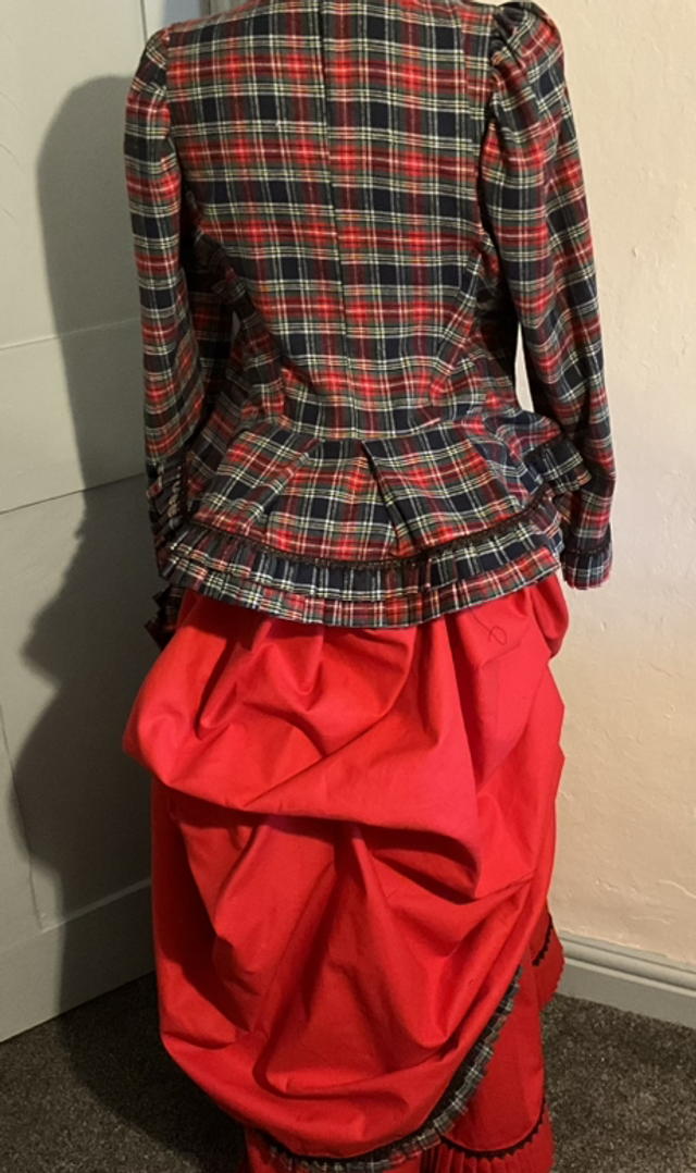 Tartan 3 piece bustle ensemble 009