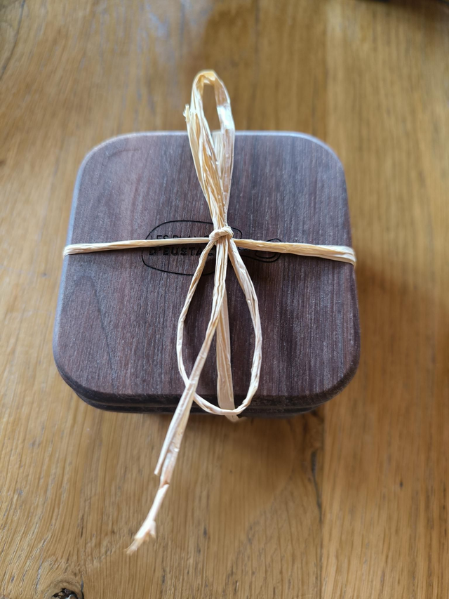 Dessous de verres carré noyer américain x6