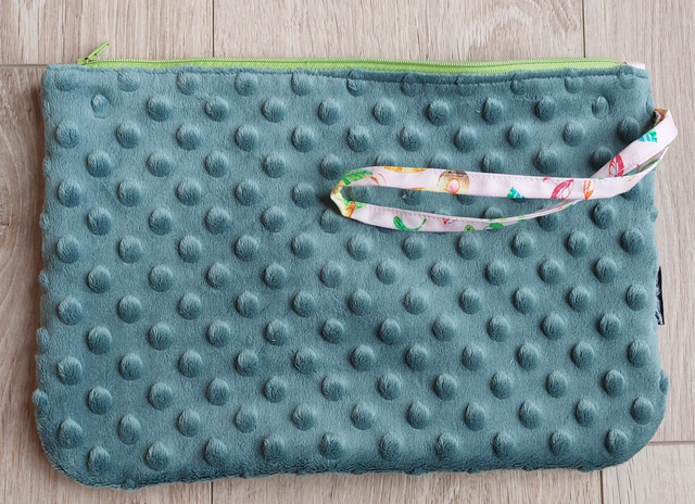 Trousse souple vert flamant