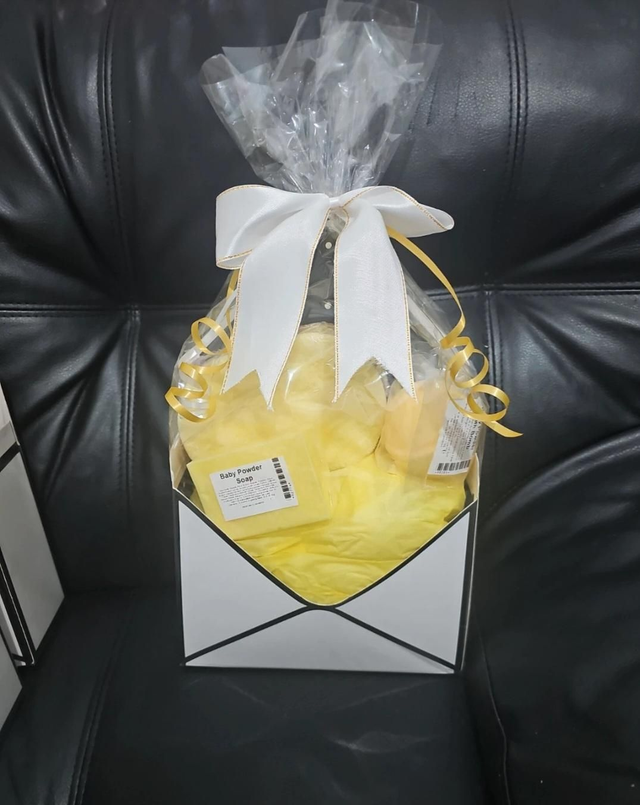 Womens Gift Set (Inspired By Baby Powder)