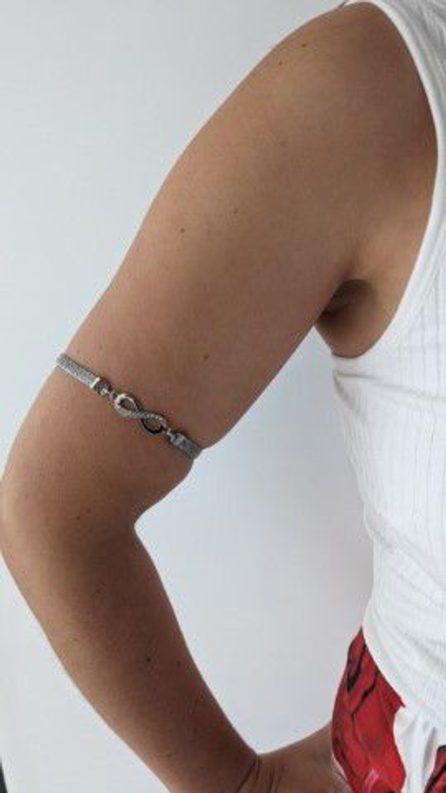 Bracelet de biceps Infini éclatant Argent
