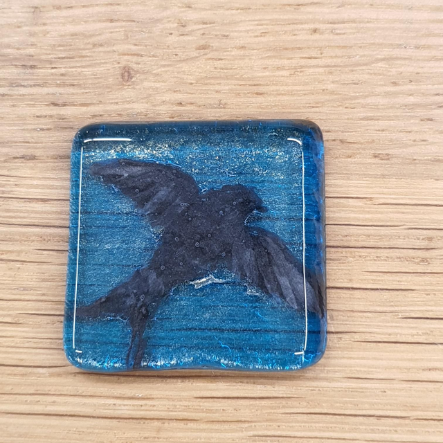 Swift glass enamel badge 