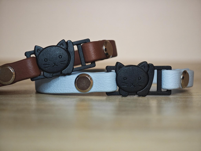 Collier chat en biothane 9mm de largeur (avec l'attache anti étranglement)