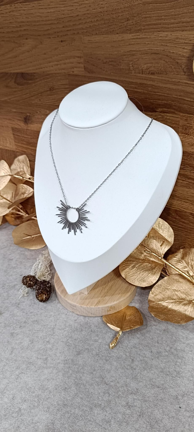 Collier soleil argent