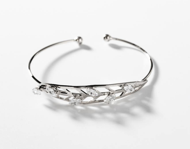 BRACELET FEUILLE PRÉCIEUSE EN MÉTAL RHODIÉ