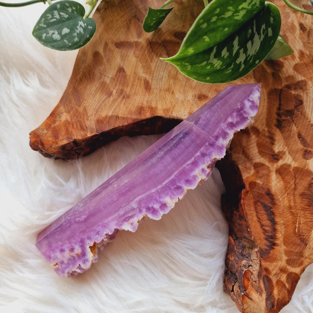Fluorite point 285g