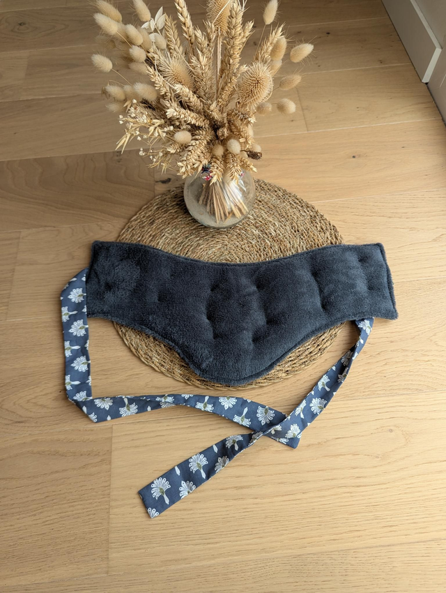 Bouillotte avec sangles