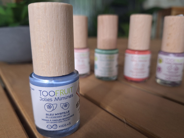 TOOFRUIT - Bleu Jolies Mimines Myrtille Vernis à ongles BIOSOURCÉ | SENTEUR MYRTILLE 10 ml