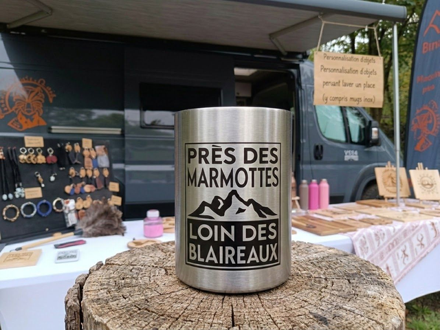 Mug Inox gravé laser avec mousqueton | L'Indispensable Tasse Vanlife