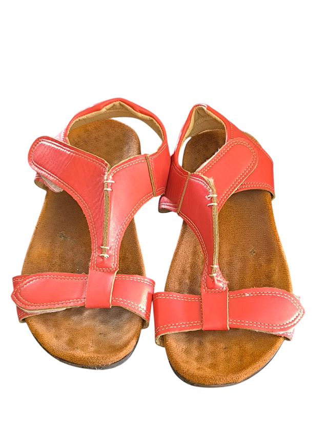 Chaussures ouvertes T38