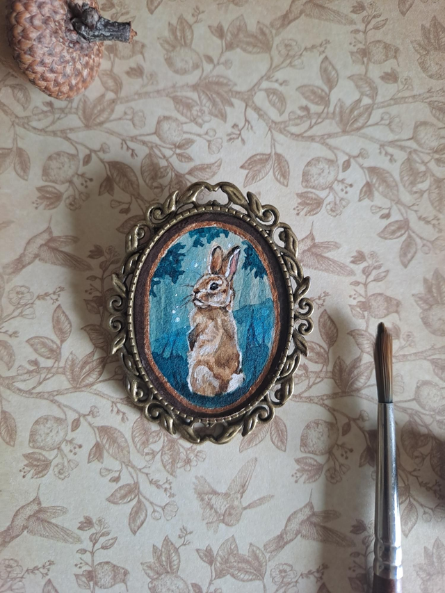 Broche forestière "3 petits bonds dans la brume"