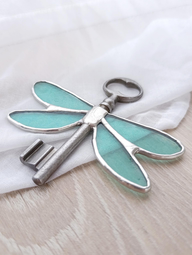 🗝️ Clé féerique "Lyra" verte en vitrail