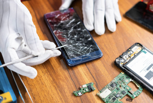 Remplacement écran Iphone 14 Pro max