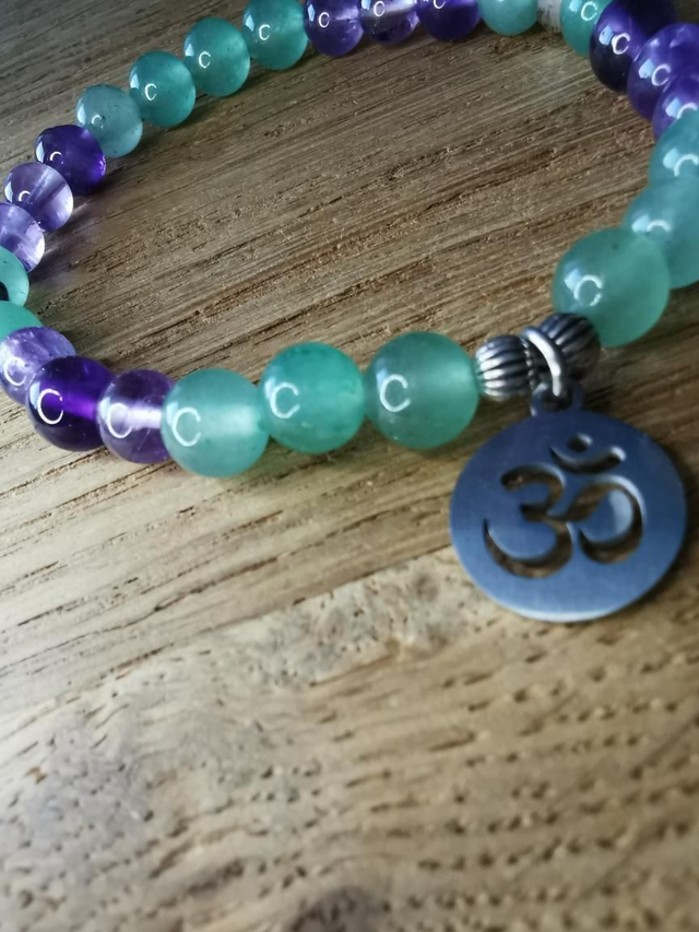 OM - Améthyste et Aventurine verte - perles en 6mm - Apaisement - Problème de peau