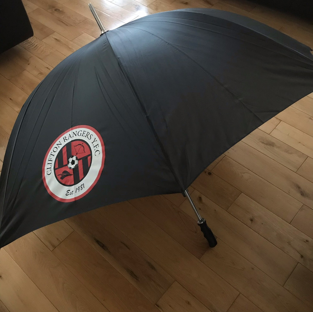 Bundle 7- Umbrella &amp; New Bobble Hat 