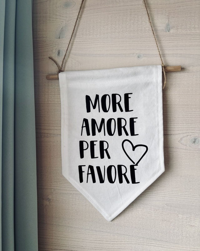 More Amore Per Favore