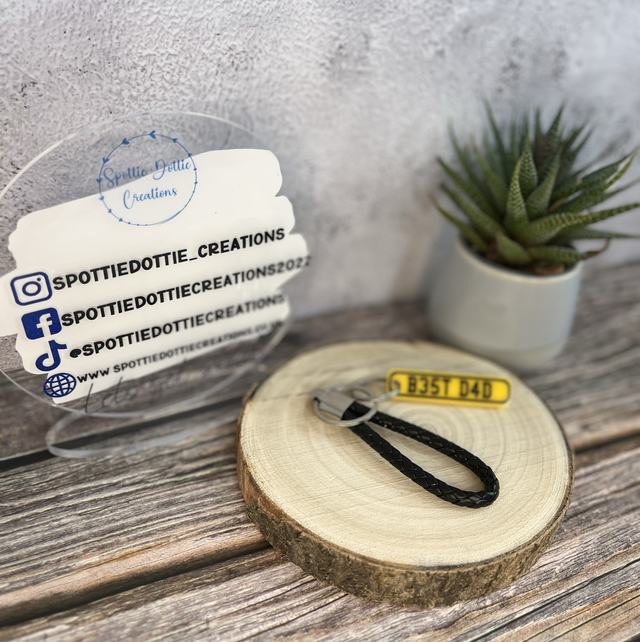 Personalised number plate keyring fob