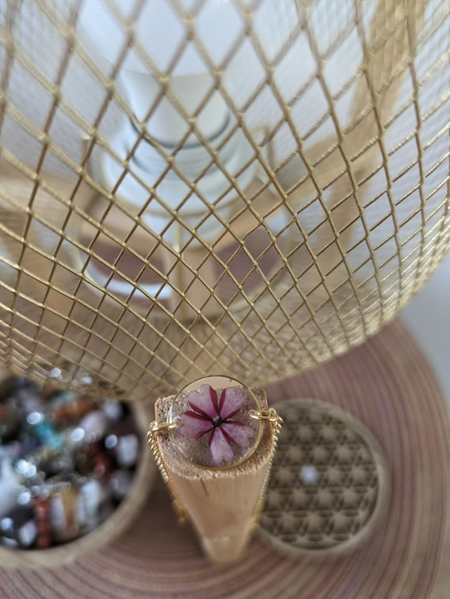 Bracelet petite fleur séchée 🩷🌸💜