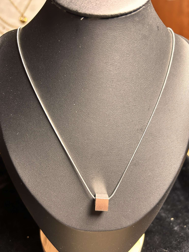 Silver Square 