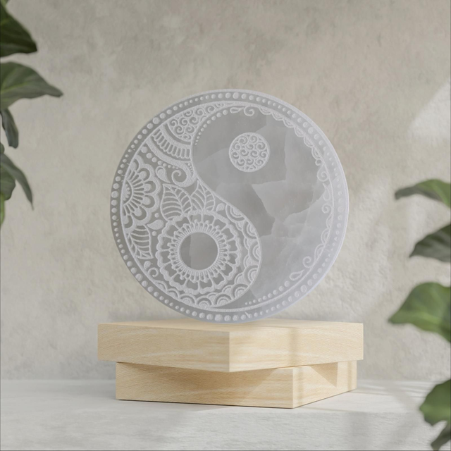 Plaque de sélénite Ying et Yang mandala