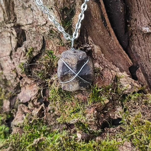 Trésor du monde &quot;Staurotide&quot;