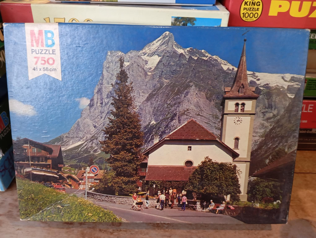 Puzzle MB 750 pièces montagne