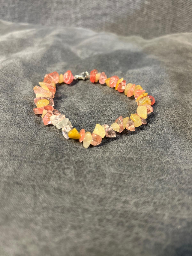 Melthing &amp; Yellow Adventurine Bracelet