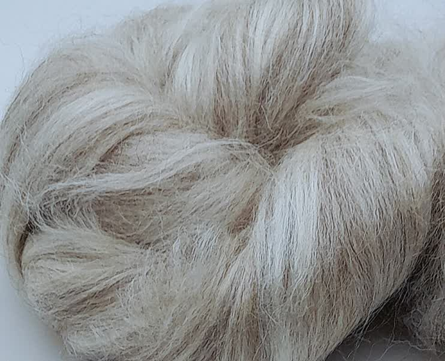 Grey Alpaca/Bleached Tussah silk 50/50blend 25g