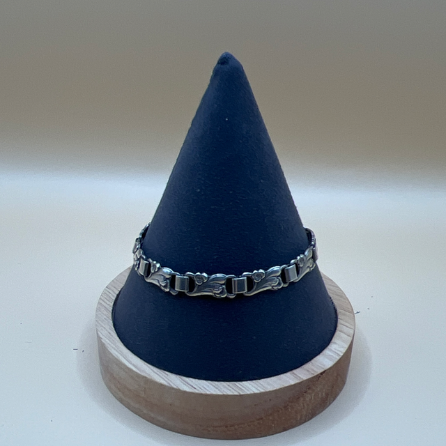 Silver bracelet 830