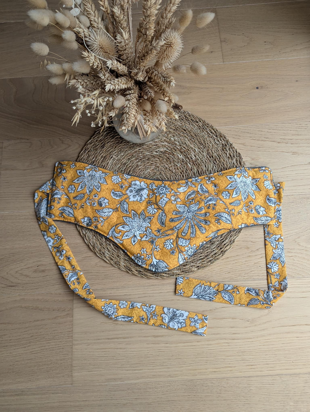 Bouillotte avec sangles