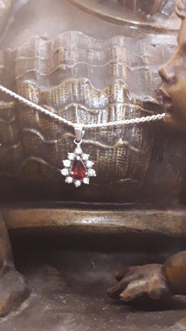 Pendentif grenat, zirconium, argent 925