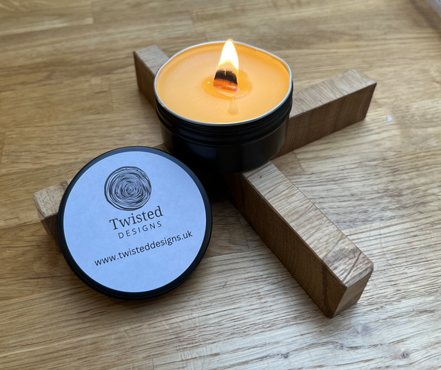 (B) Twisted designs Cedar Wood candle 