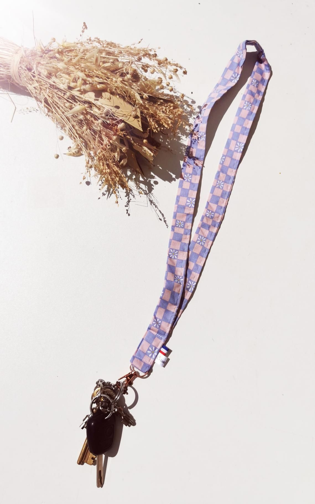 Attache clefs marguerites 