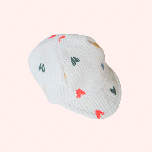 Casquette à coeurs 