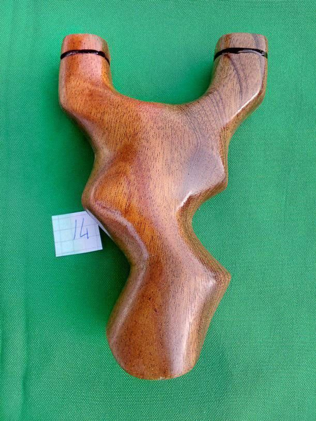 11-17 Lance Pierre Compétition artisanal  (2 bandes)