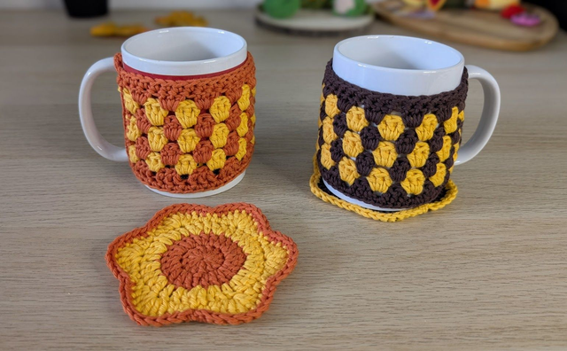 Couvre tasse automnale et sous tasse assortie ,cosy mug, inspiration 70&#039;s 