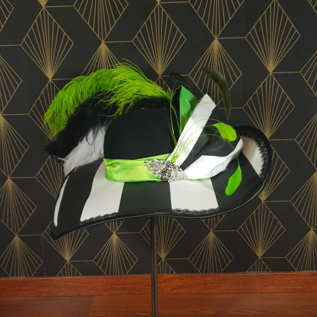 Capeline Beetlejuice