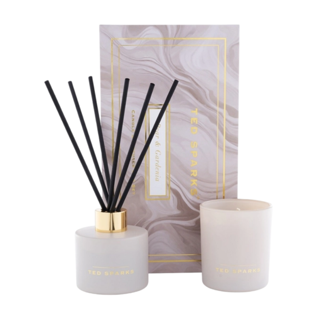 Ted Sparks - Candle &amp; Diffuser Gift Set - Pear &amp; Gardenia 