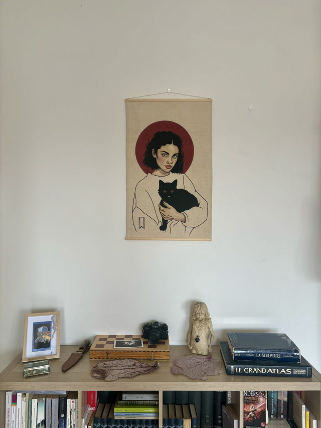 Collection 7 Vies, burgundy et chat noir