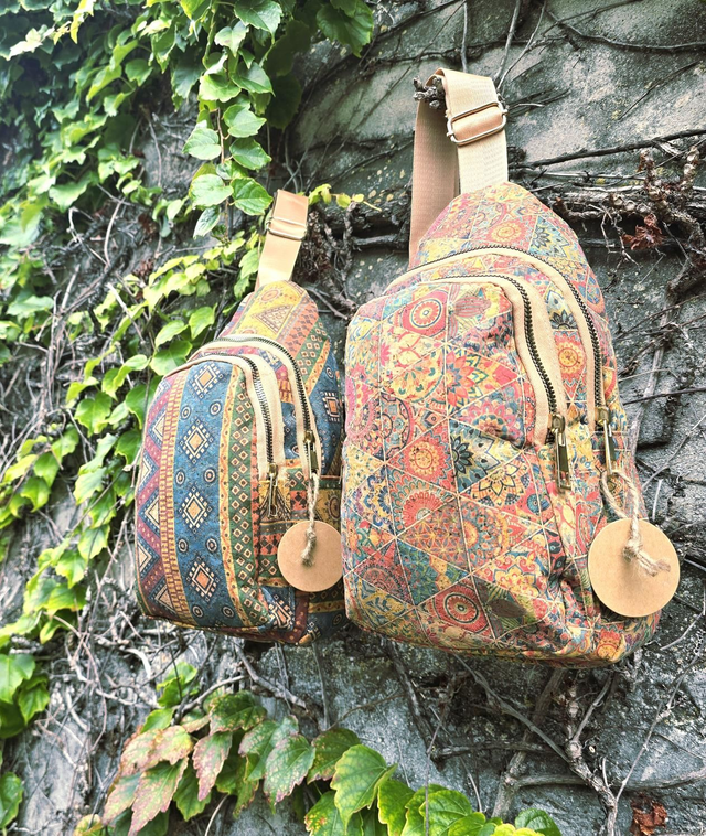Sac de poitrine/dos "Erine" en liège imprimé (2 motifs à choix) 