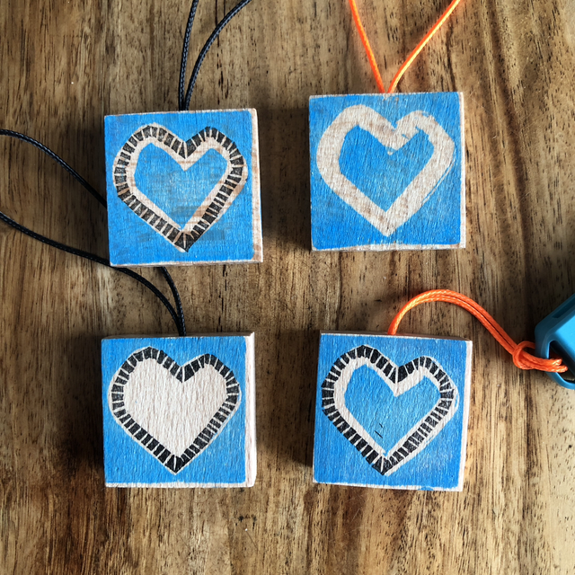 porte-clés coeur bleu